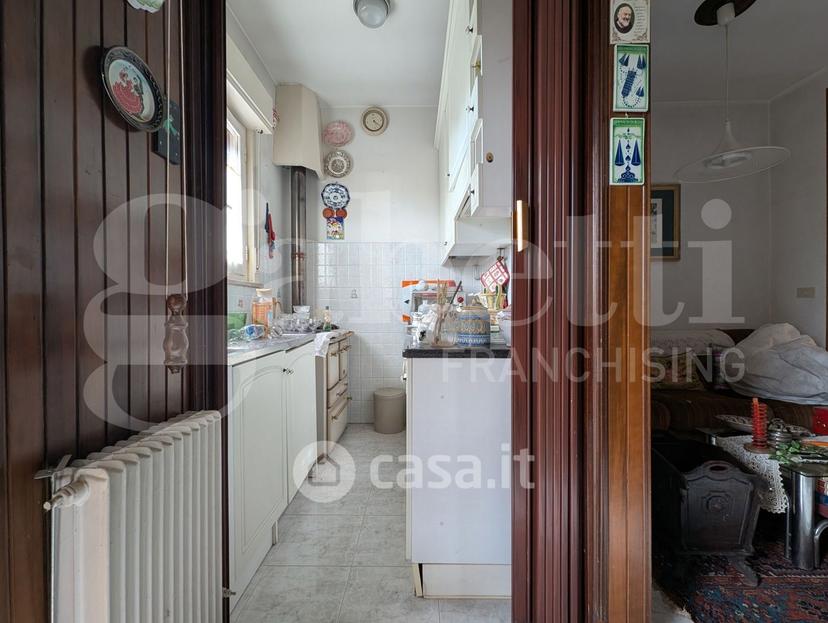 Trilocale in Via del Colle 24 — foto 8 di 13