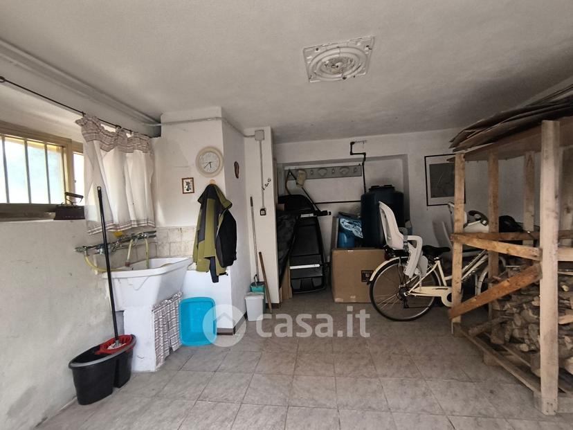 Appartamento in Via B. di Tommaso — foto 26 di 48