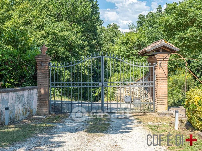 Villa in Via Collerelle — foto 18 di 35