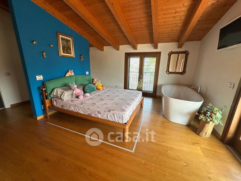 Appartamento in Via Rotone 27 — foto 45 di 82