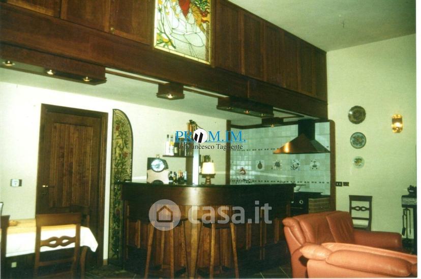 Villa in Via Maresciallo Diaz — foto 8 di 13