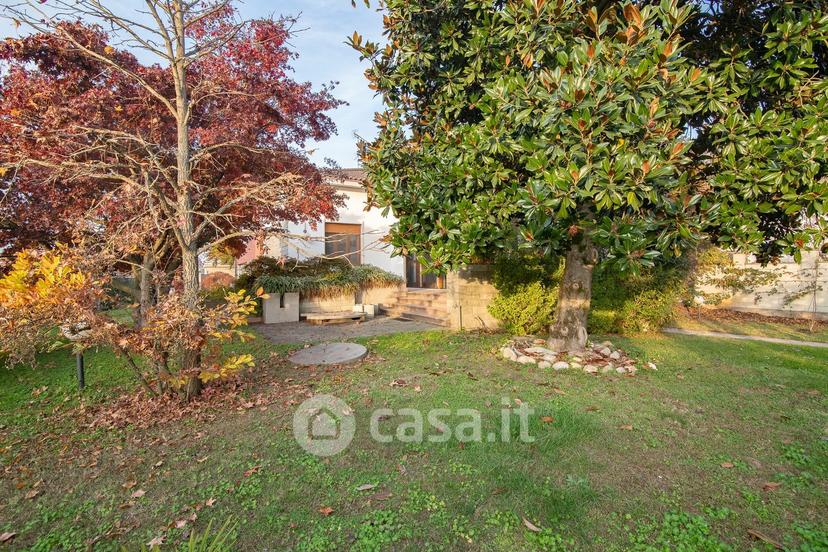 Villa in Via dei Mille — foto 44 di 50