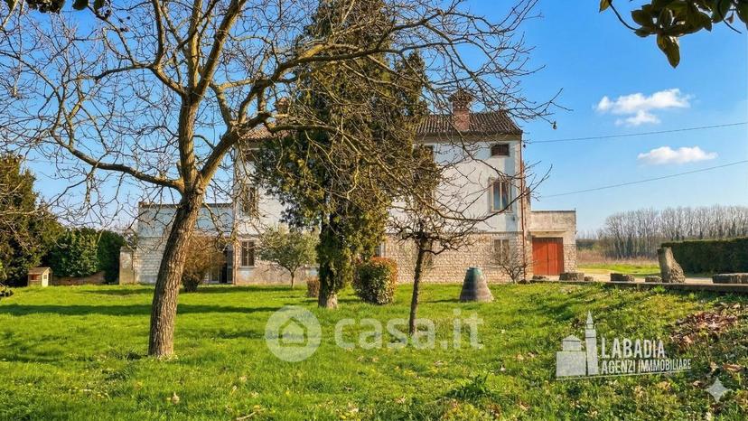Villa in Via Este 4 — foto 20 di 60
