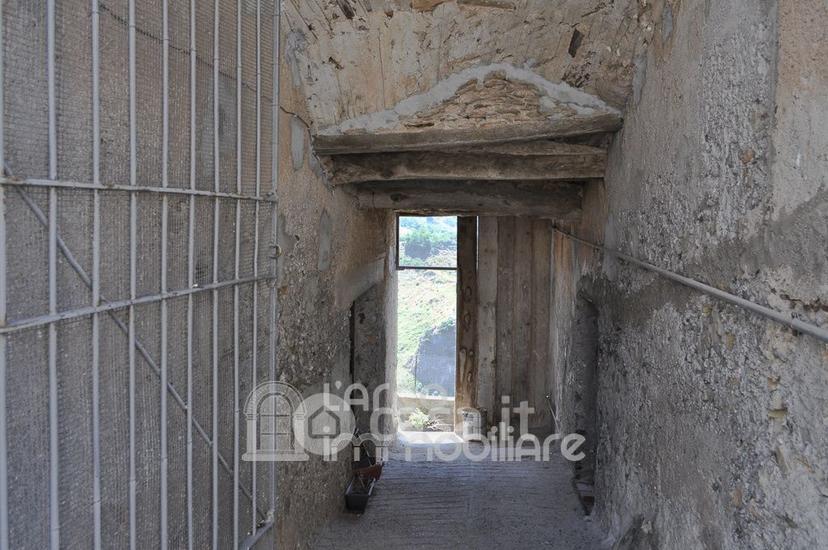 Appartamento in Via Roma 72 — foto 38 di 40