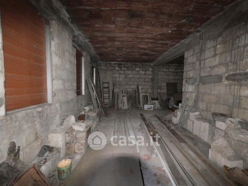 Monolocale in Via Giosuè Carducci 170 — foto 12 di 12