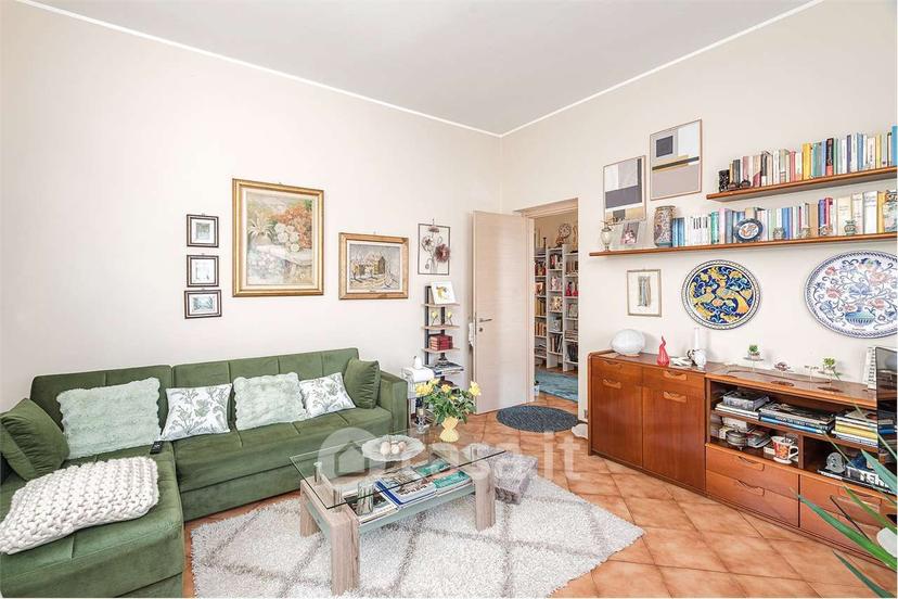 Villa in Via IV Novembre 16 — foto 7 di 23