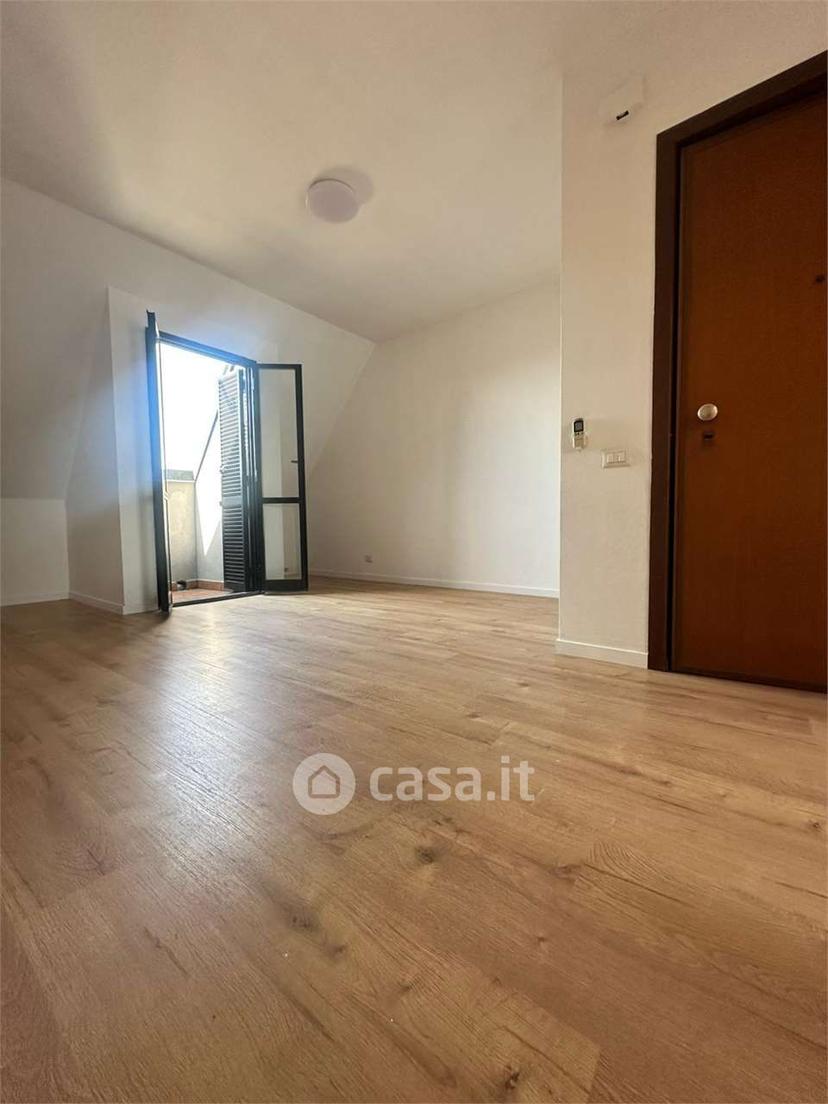 Trilocale in Via Dante Alighieri — foto 22 di 28