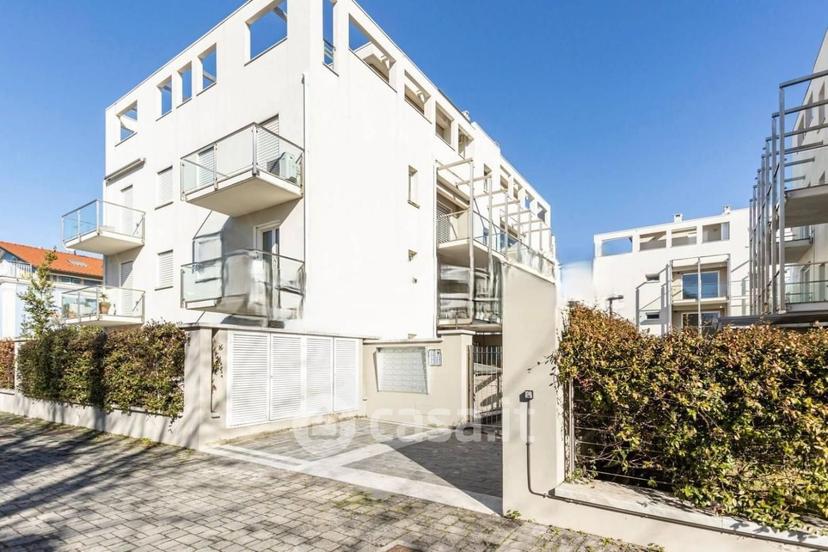 Trilocale in Via Magliano — foto 25 di 33