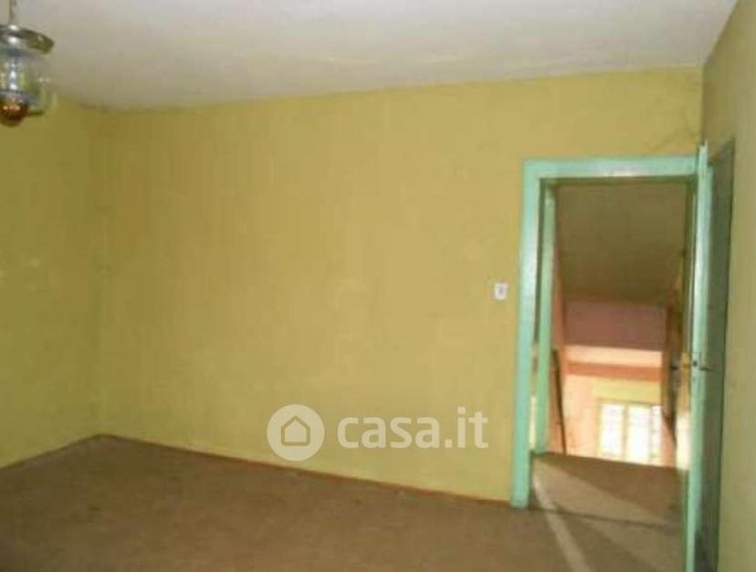 Appartamento in Piazza al Tiglio 6 — foto 10 di 28
