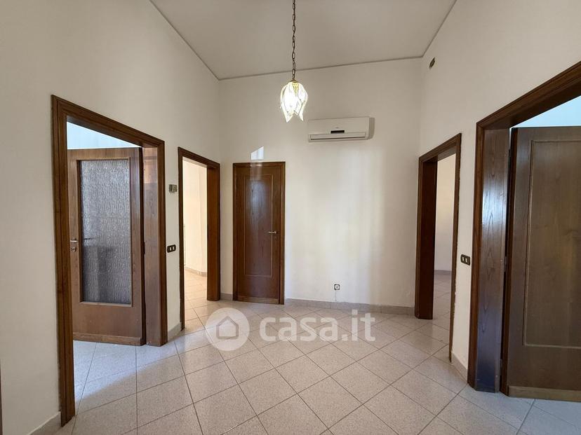 Quadrilocale in Piazza della Resistenza — foto 11 di 23