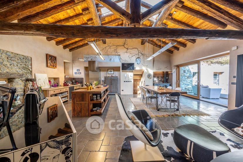 Villa in Località Cort 14 — foto 4 di 45