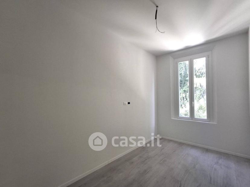 Quadrilocale in Via Francesco del Cossa 21 — foto 25 di 35