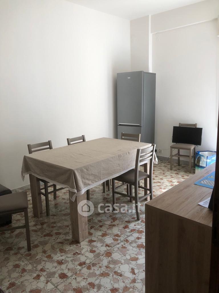 Stanza in Via Cesare Boldrini 6 — foto 8 di 11