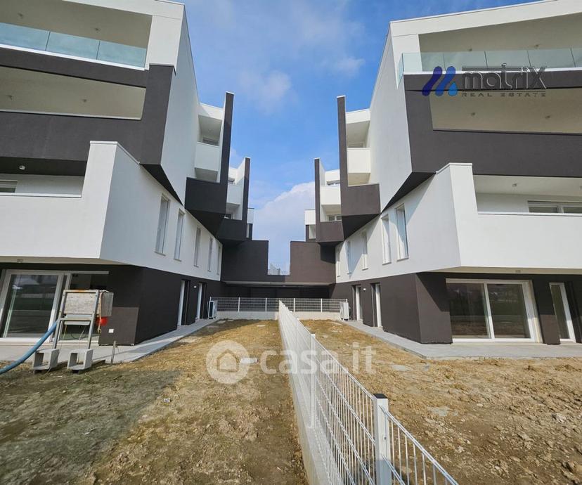 Appartamento in Via Argine Sinistro 23 — foto 26 di 33