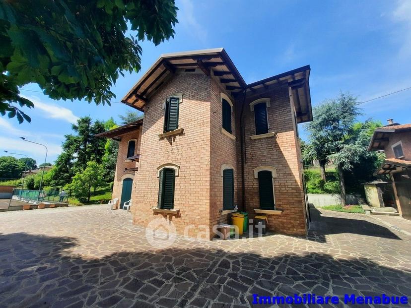 Villa in Via Modena — foto 29 di 45