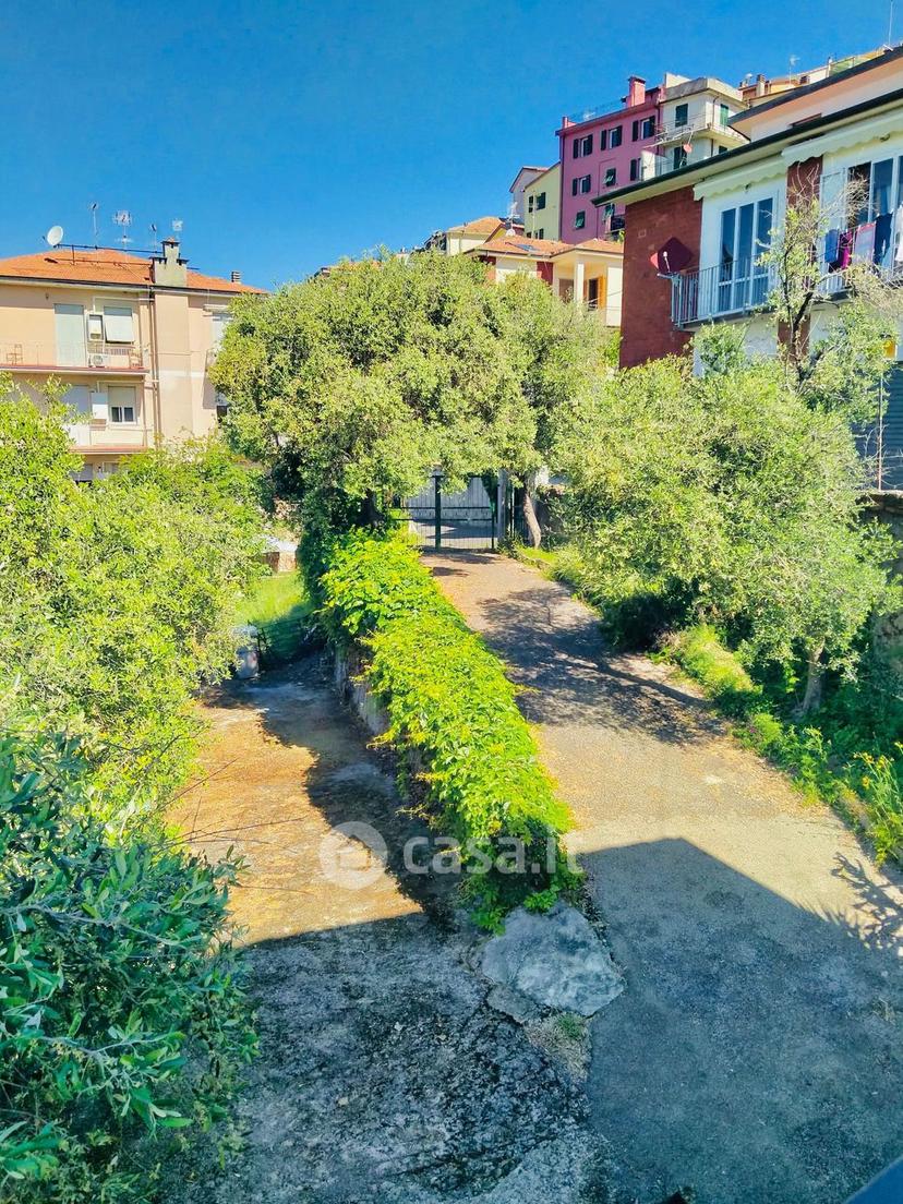 Villa in Via Fratelli Aristide E Alduino Castellini 8 — foto 40 di 49