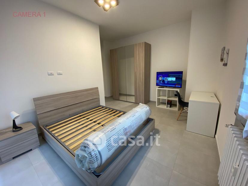 Stanza in Via Carlo Ferrarini 2 — foto 19 di 20