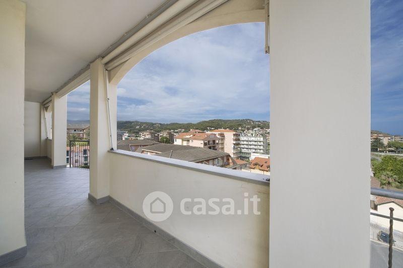 Trilocale in Via A. Carminati 104 — foto 4 di 34