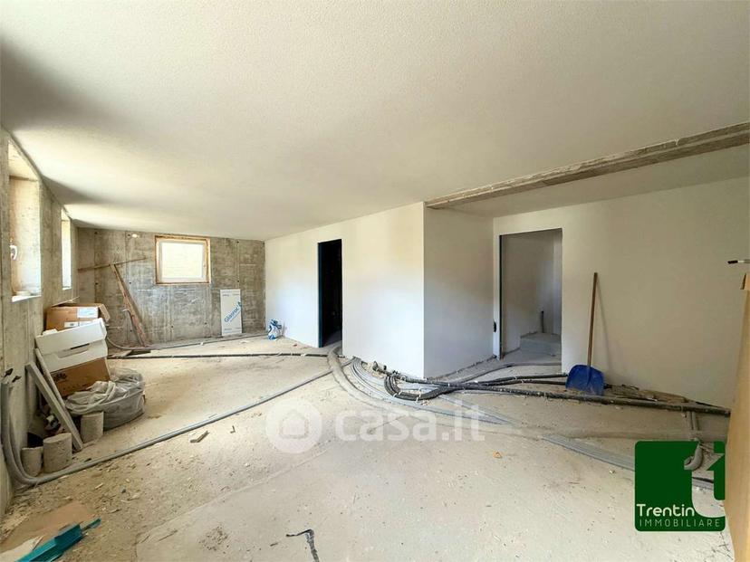 Villa in Via Andrea Baldessari — foto 10 di 23