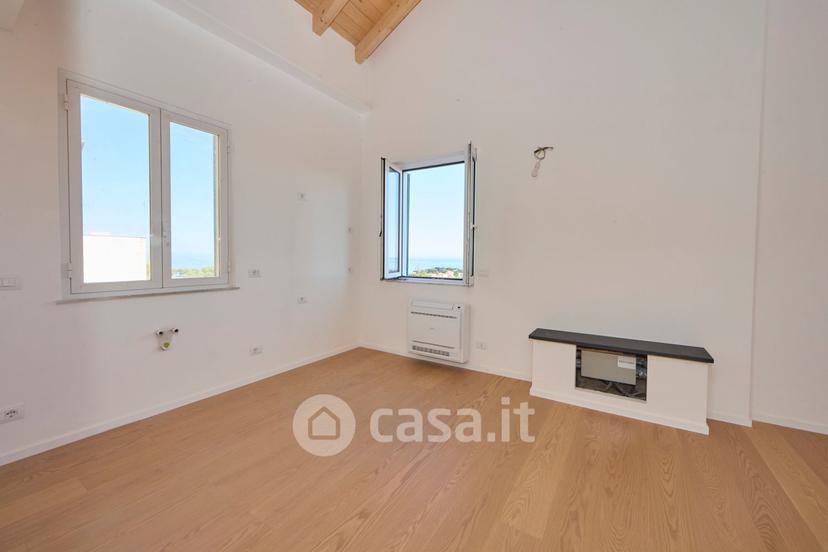 Villa in Via Cassisi — foto 45 di 61