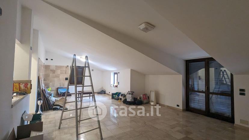 Villa in Via Rosselli 27 — foto 28 di 43