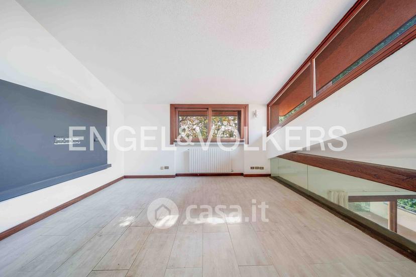 Villa in Via Alfredo Oriani — foto 8 di 31