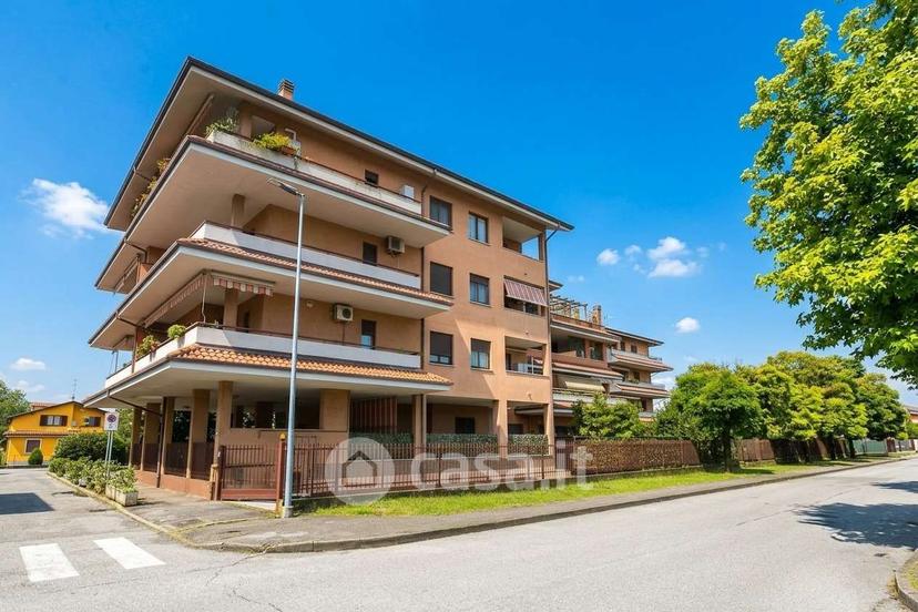 Bilocale in Via Livio Colzani 106 — foto 2 di 24