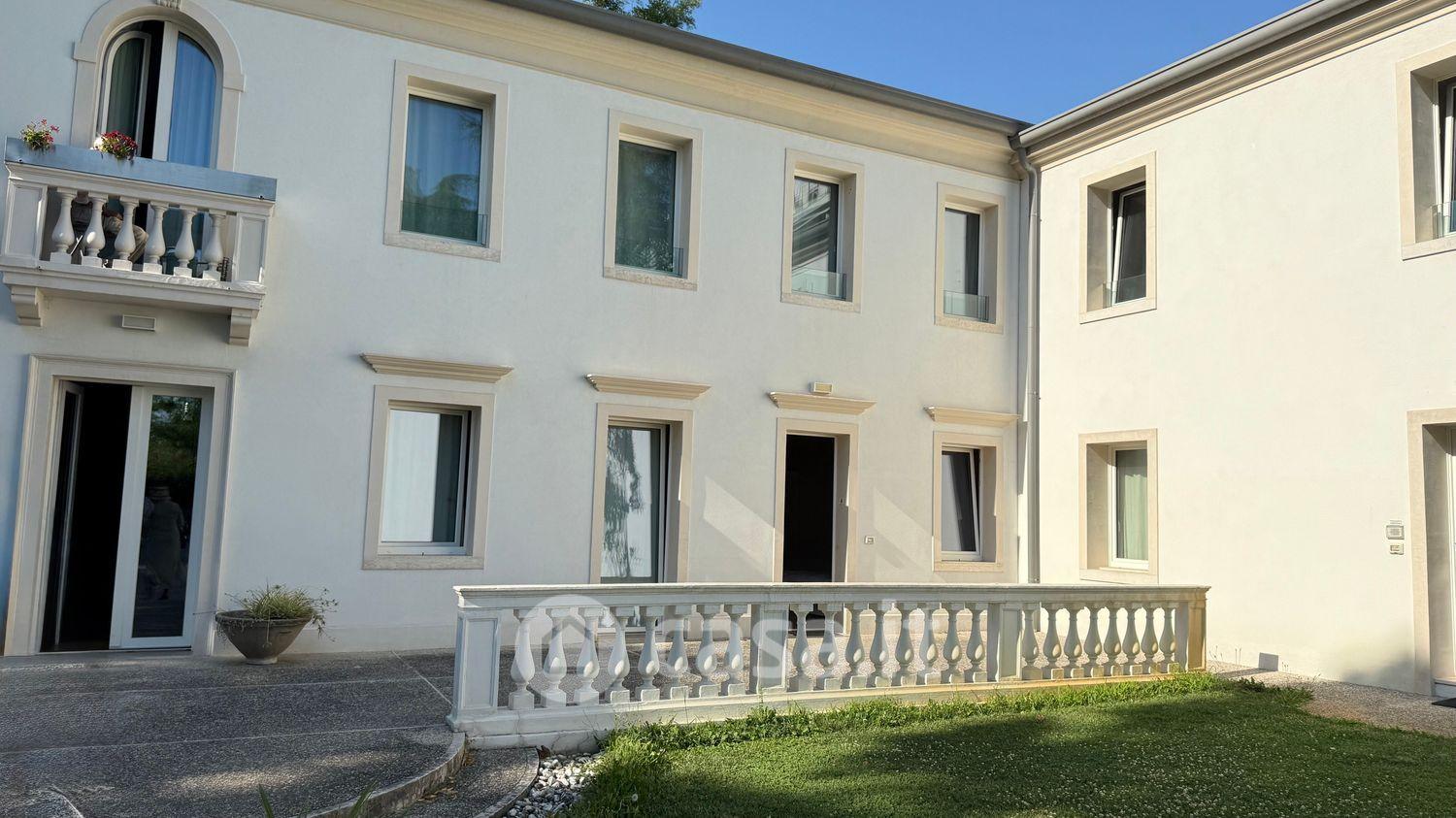 Monolocale in Via Toti Dal Monte