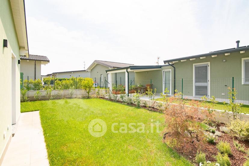 Villa in Via Mario Baratta — foto 12 di 63
