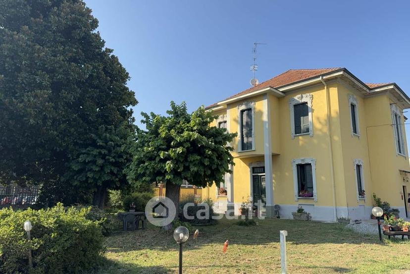 Bilocale in Via Trieste 7 — foto 12 di 16