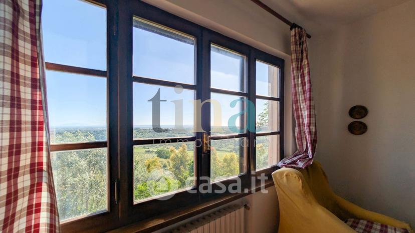 Villa in Via Cecinese — foto 5 di 56