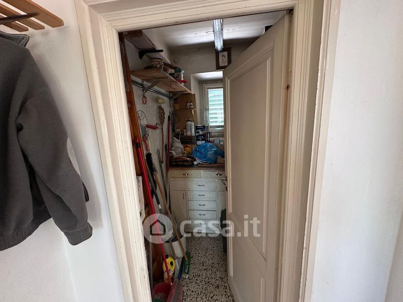 Villa in Viale della Libertà — foto 25 di 39