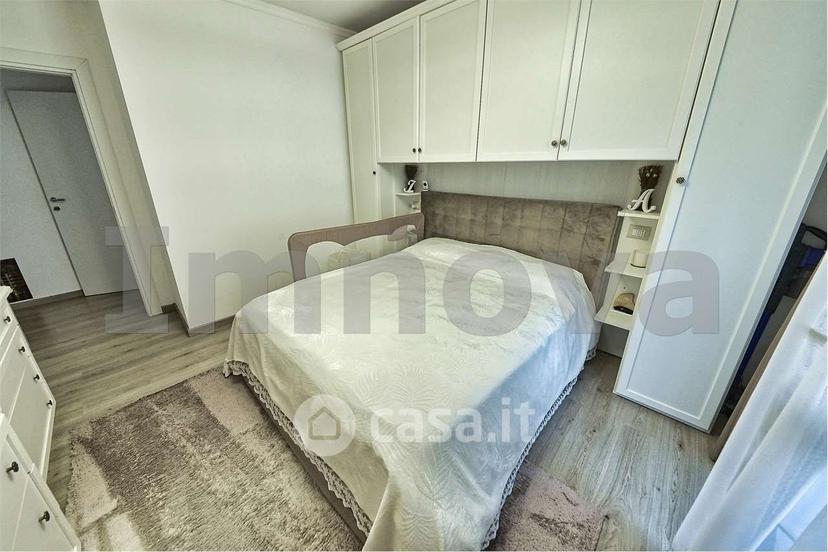 Trilocale in Via E. Borgazzi 34 — foto 25 di 26
