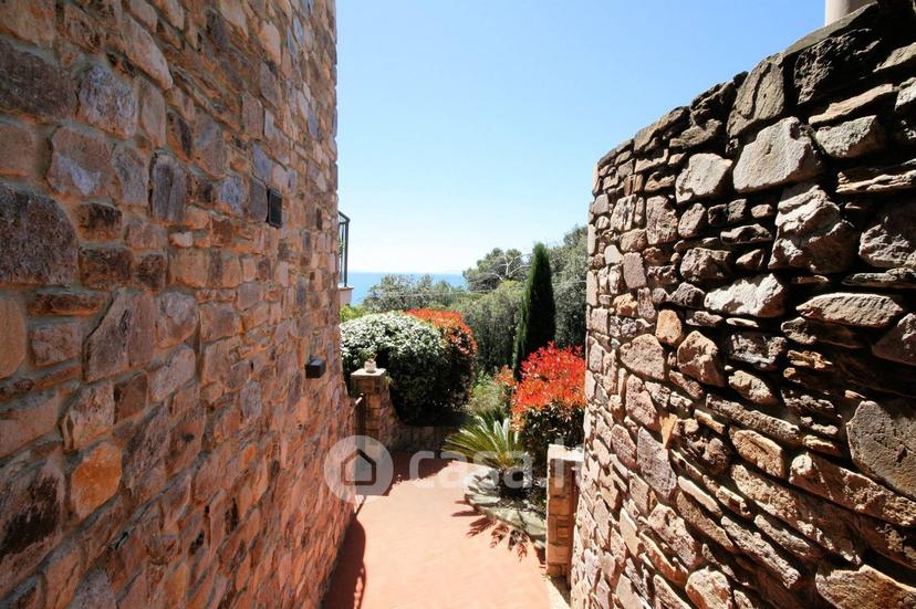 Villa in Via Kaiser Parodi — foto 20 di 32