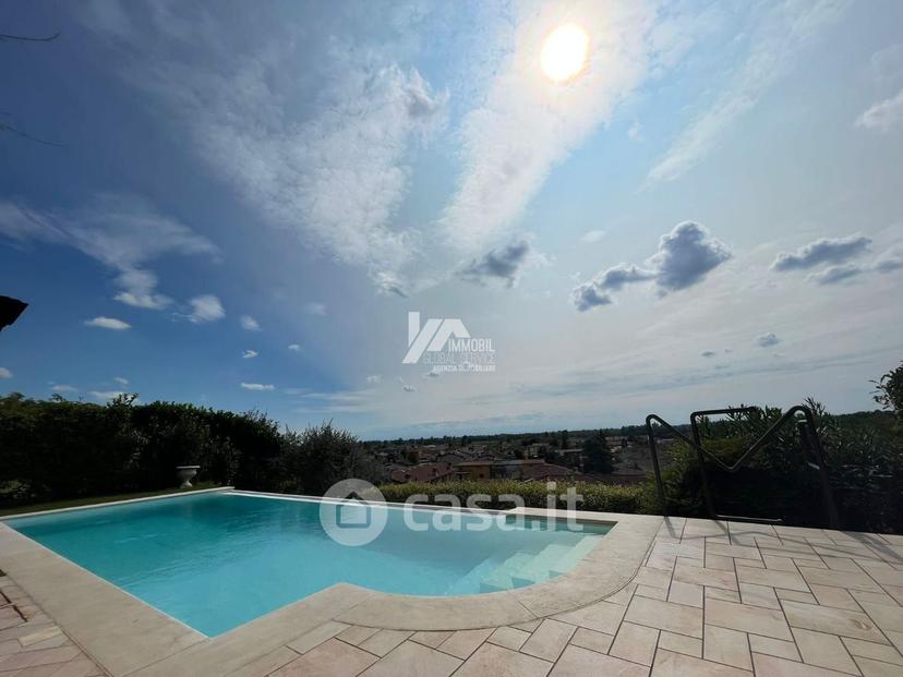 Villa in Via dei Ronchi 14 — foto 24 di 36