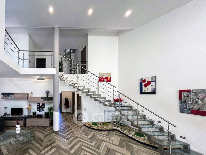 Villa in Via Giovanni Guareschi 67 — foto 4 di 115