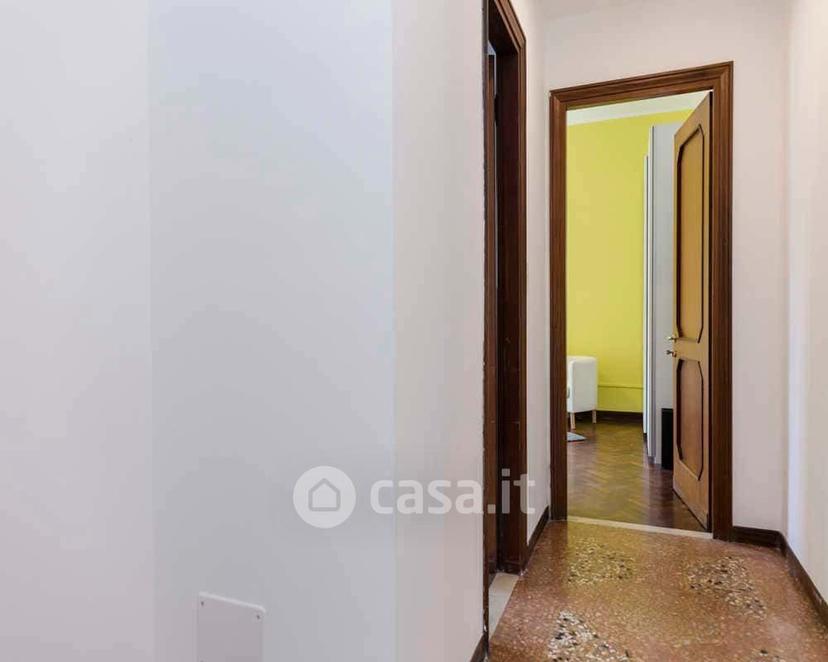 Stanza in Viale Giovanni Vicini 20 — foto 5 di 11