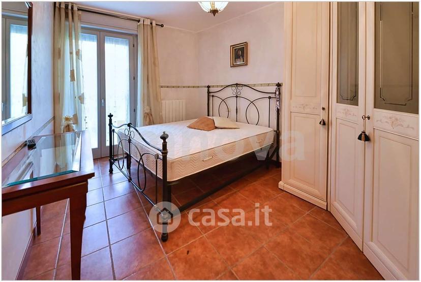 Trilocale in Viale Italia 17 — foto 9 di 24
