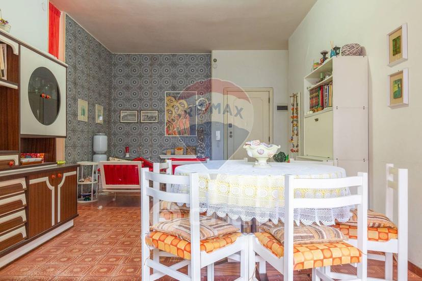 Trilocale in Via Livenza 6 — foto 14 di 28