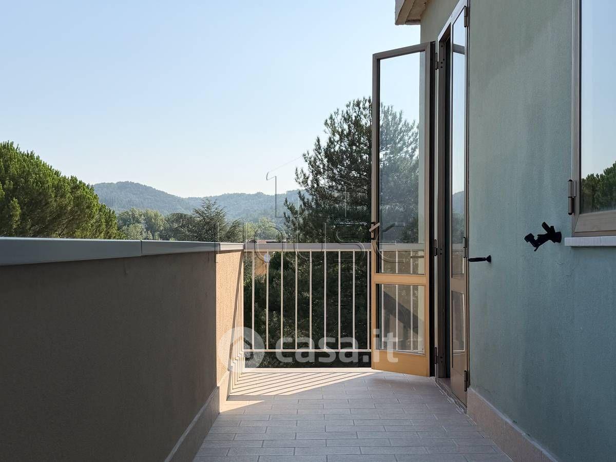 Quadrilocale in Viale Alcide de Gasperi 18