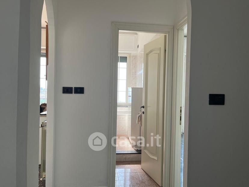 Bilocale in Via dei Sessanta 7 — foto 16 di 34