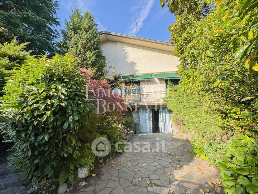 Villa in Via Marinotti — foto 13 di 58