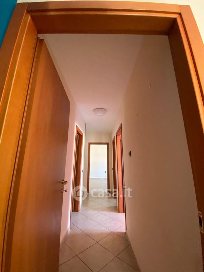Trilocale in Corso Campano 470 — foto 10 di 12
