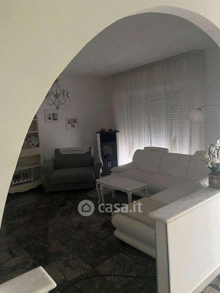 Quadrilocale in Via dei Colli — foto 20 di 37
