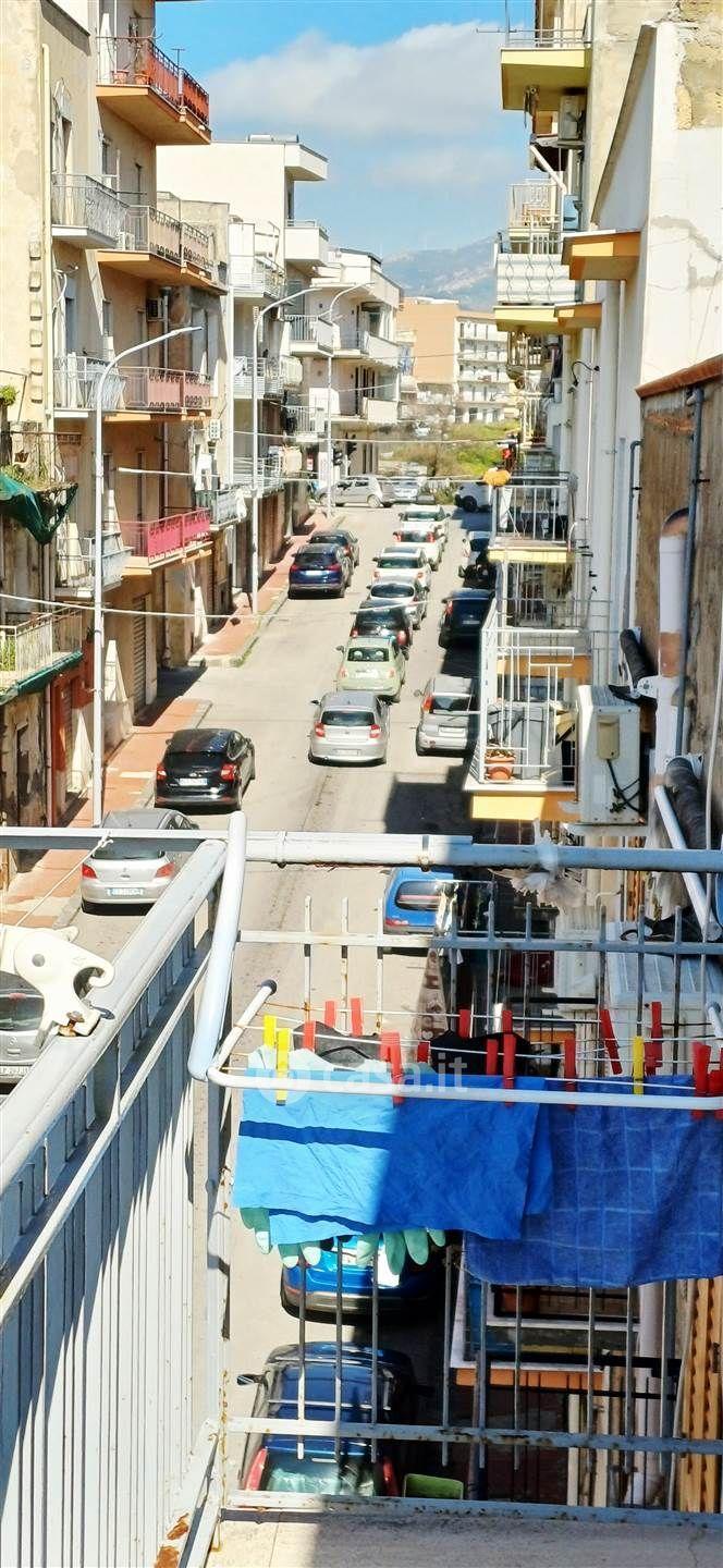 Quadrilocale in Via Cronio 44 — foto 2 di 21