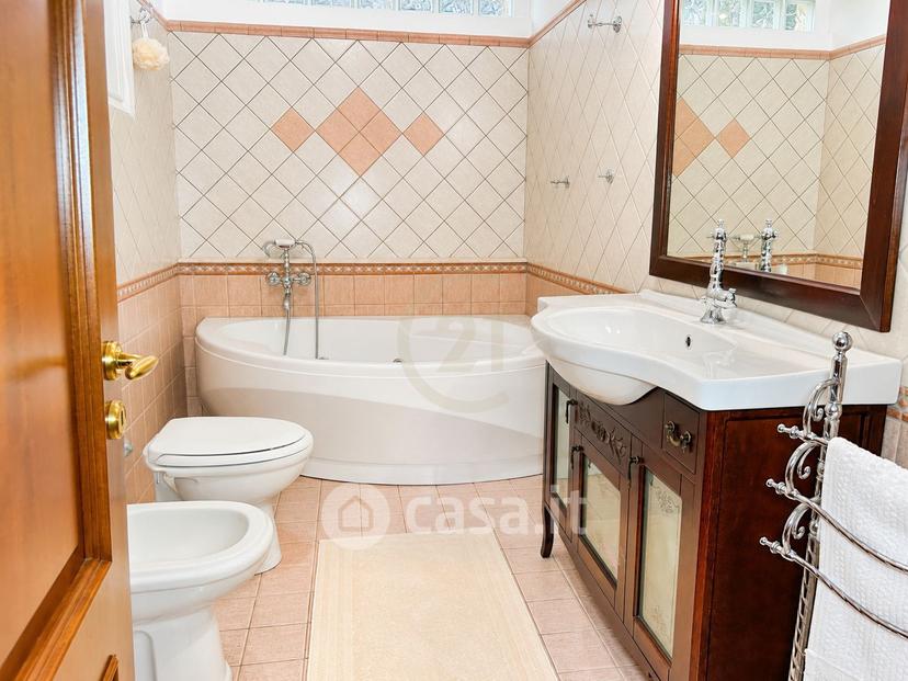 Quadrilocale in Via Sottotenente Vincenzo Barbagallo 70 — foto 16 di 27