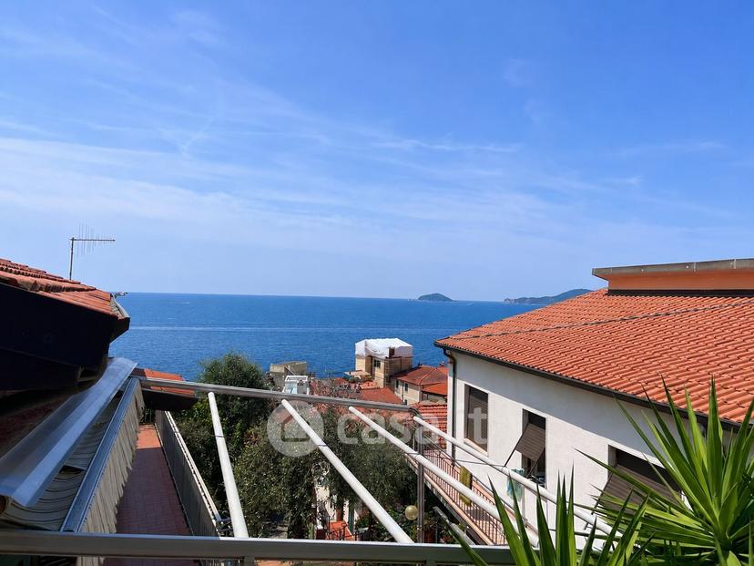 Villa in Via Giacomo Matteotti 13 — foto 43 di 45