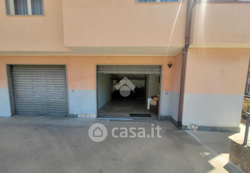 Quadrilocale in 1° Traversa Genoese 18 — foto 7 di 32