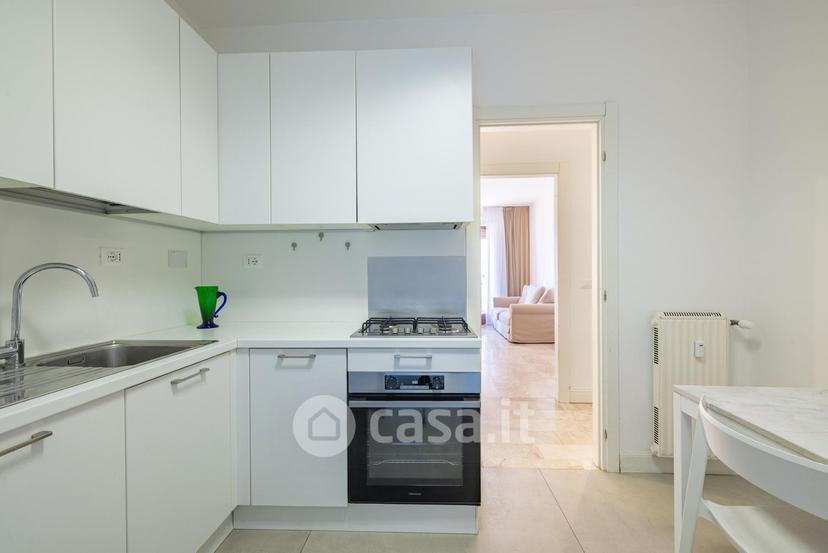 Trilocale in Corso Regina Margherita 158 — foto 2 di 35