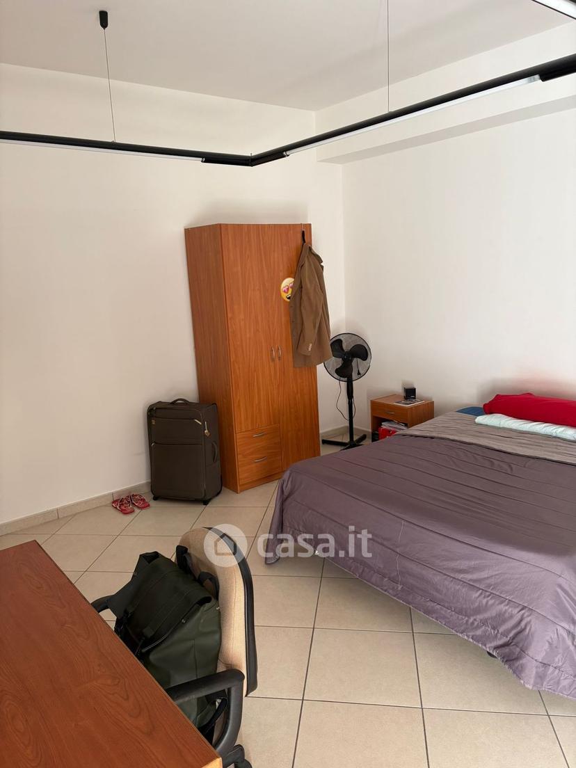 Stanza in Via dei Mulini 30 — foto 18 di 27